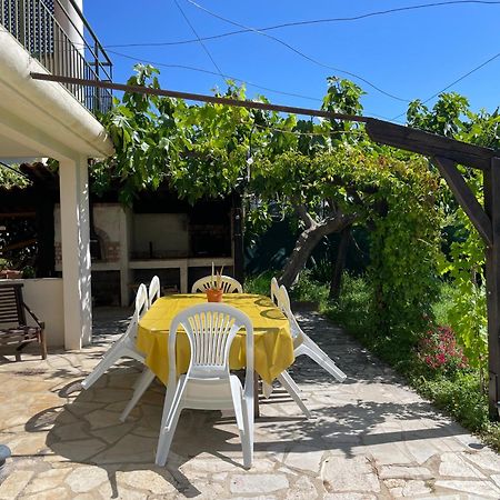 Bas De Villa Avec Acces Piscine Pres De Nice Cannes Monaco Carros Εξωτερικό φωτογραφία