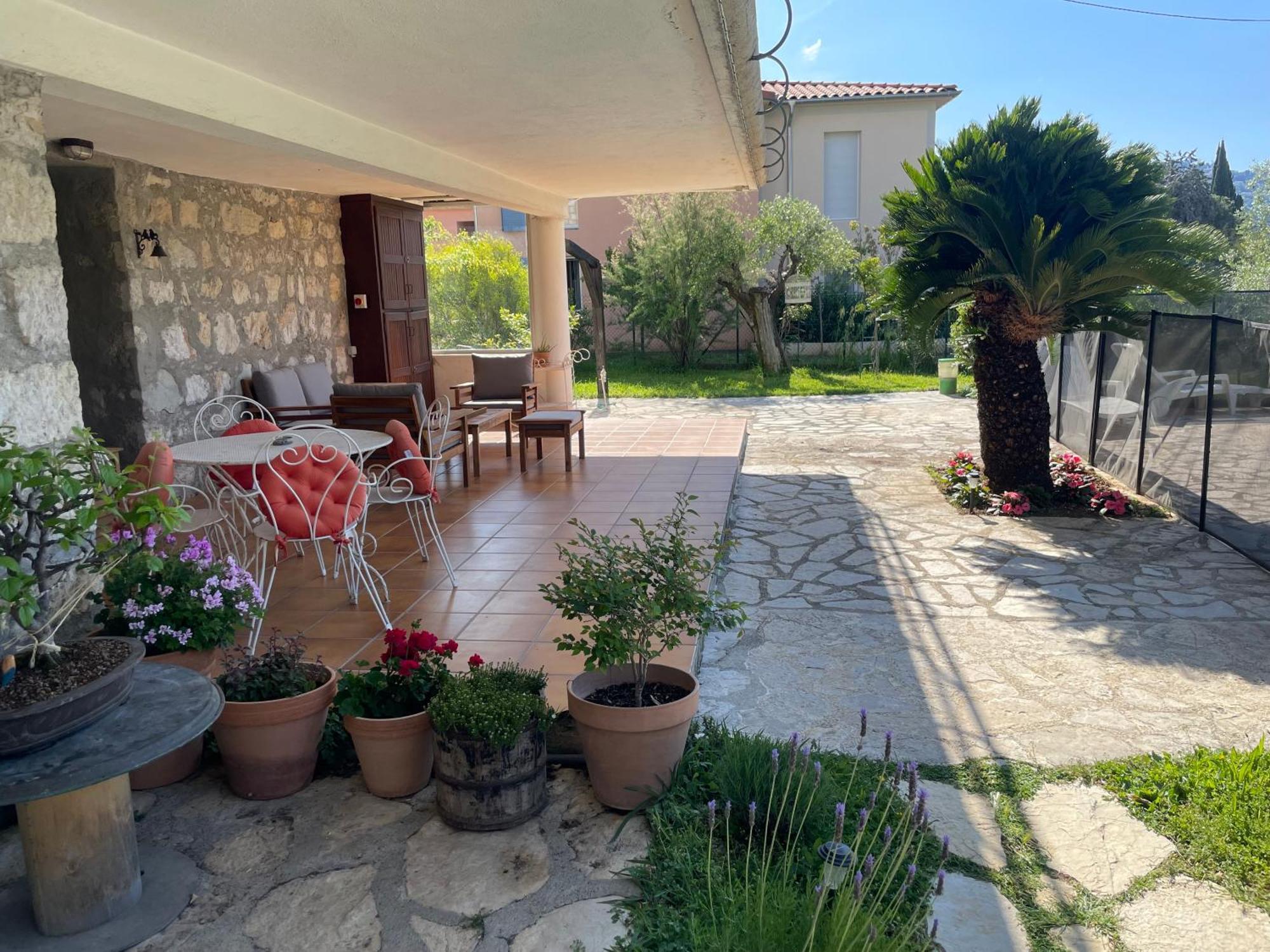 Bas De Villa Avec Acces Piscine Pres De Nice Cannes Monaco Carros Εξωτερικό φωτογραφία